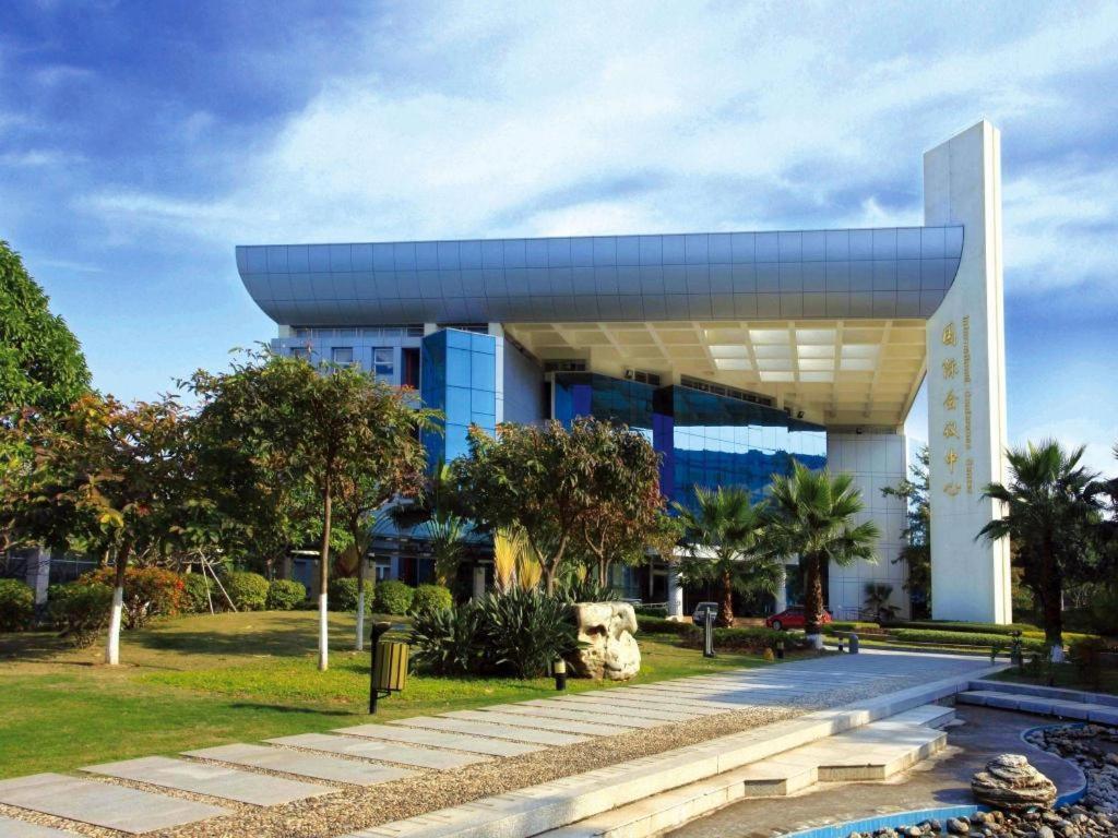 Fliport Garden Hotel Xiamen Airport Exterior photo
